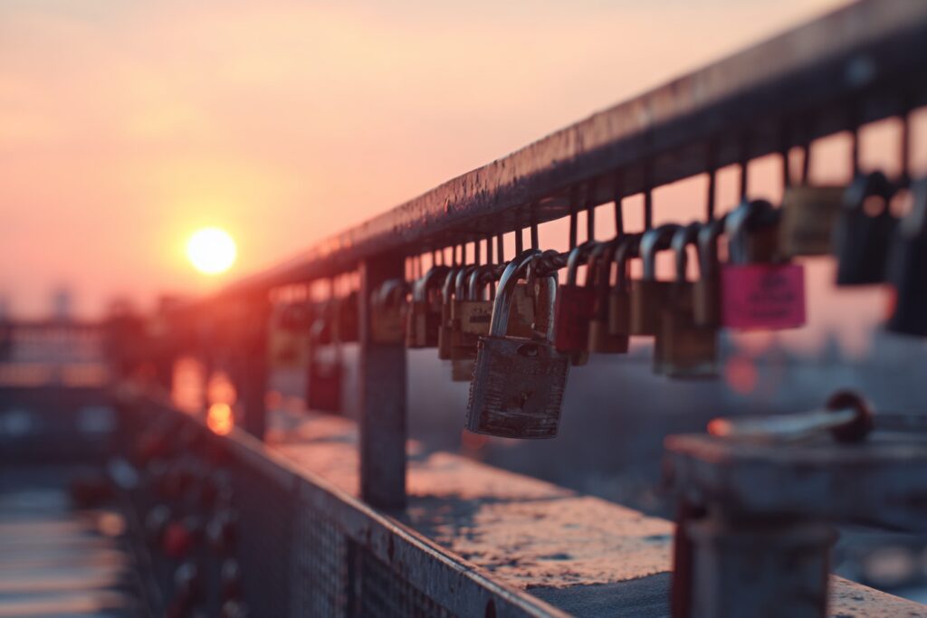 Liebesschloss mit Gravur online bestellen